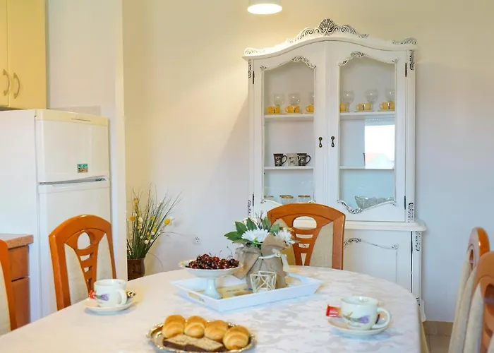 Apartment Jardin With Free Cowered Parking
