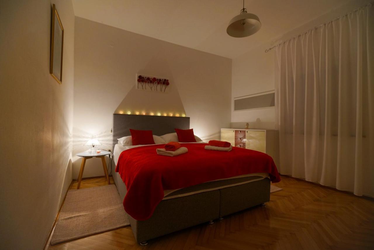 Jardin With Free Cowered Parking Vakantiehuis Zadar