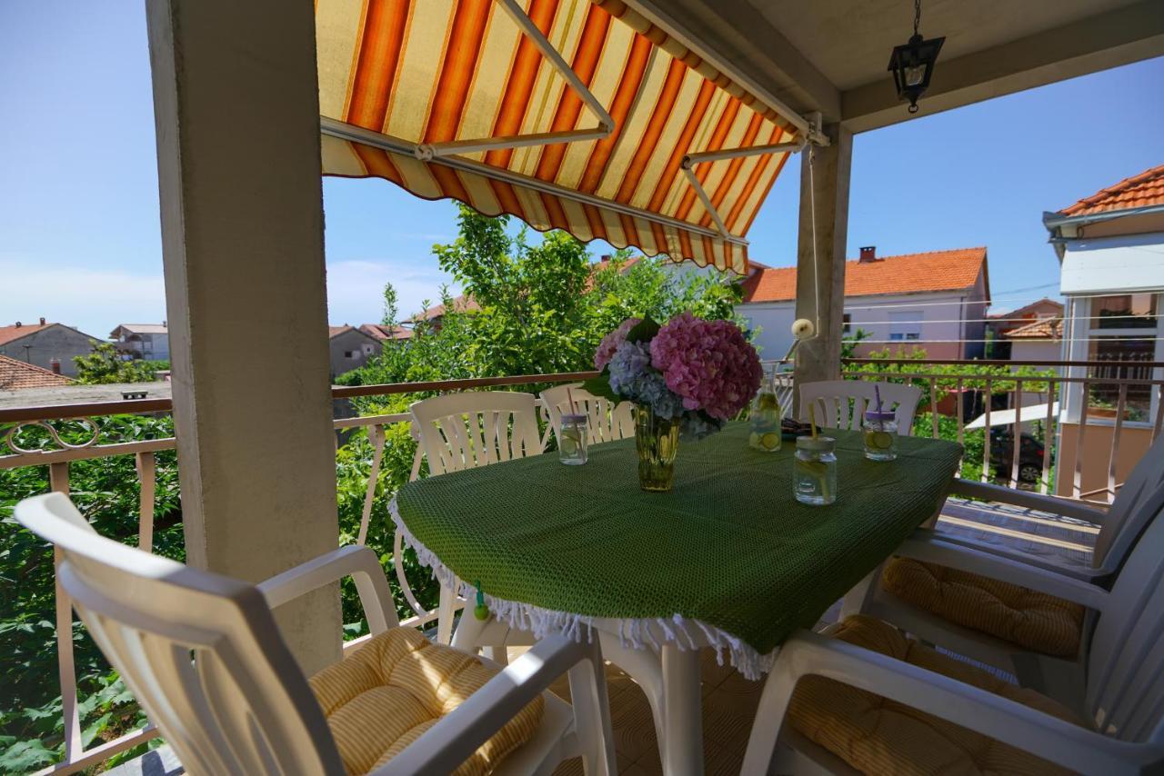 Jardin With Free Cowered Parking Vakantiehuis Zadar