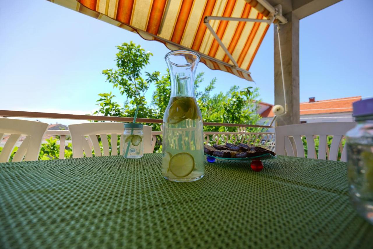 Jardin With Free Cowered Parking Vakantiehuis Zadar